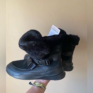 Pajar Canada Avi Leather Shearling Fur Lined Waterproof Black Boots